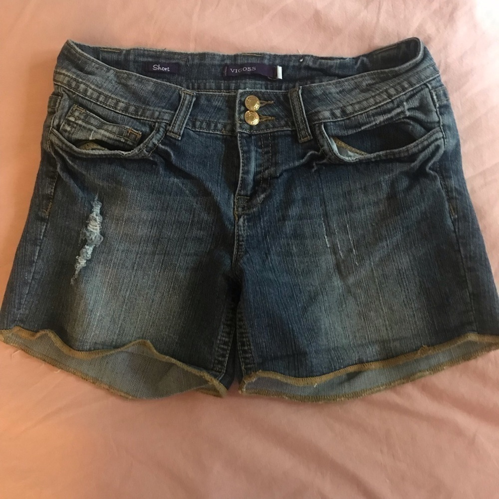 𝅺VIGOSS womens shorts. Size 9